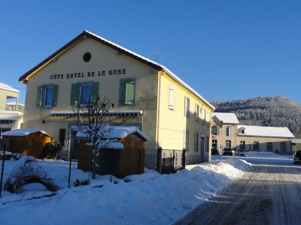 Café Hôtel de la Gare Champagnole Extérieur photo